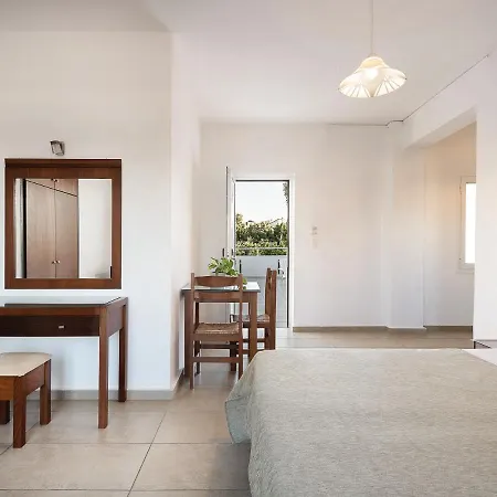 Aparthotel Nontas Agioi Apostoli (Crete)